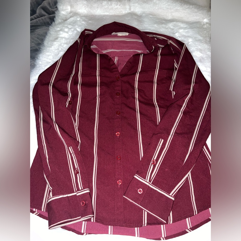 4/$10 Bundle Sale: GUC Button Down Maroon Striped Top